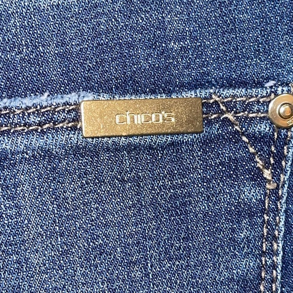 Chico Slimming Girlfriend Jeans size 2 regular - Picture 12 of 12